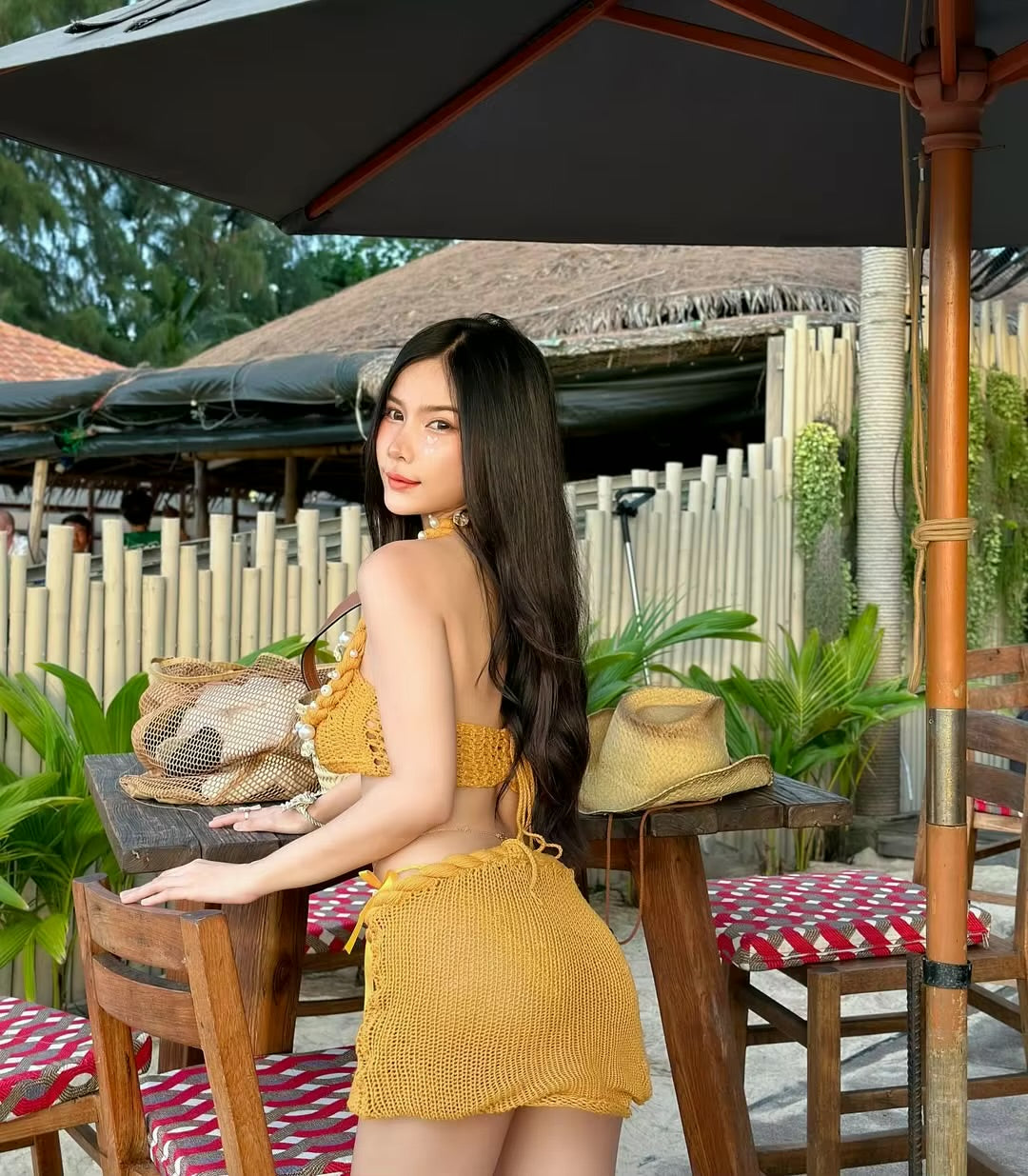 סט טופ וחצאית Callindora