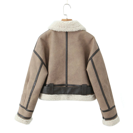 ג׳קט קצר עם צווארון וזיפר